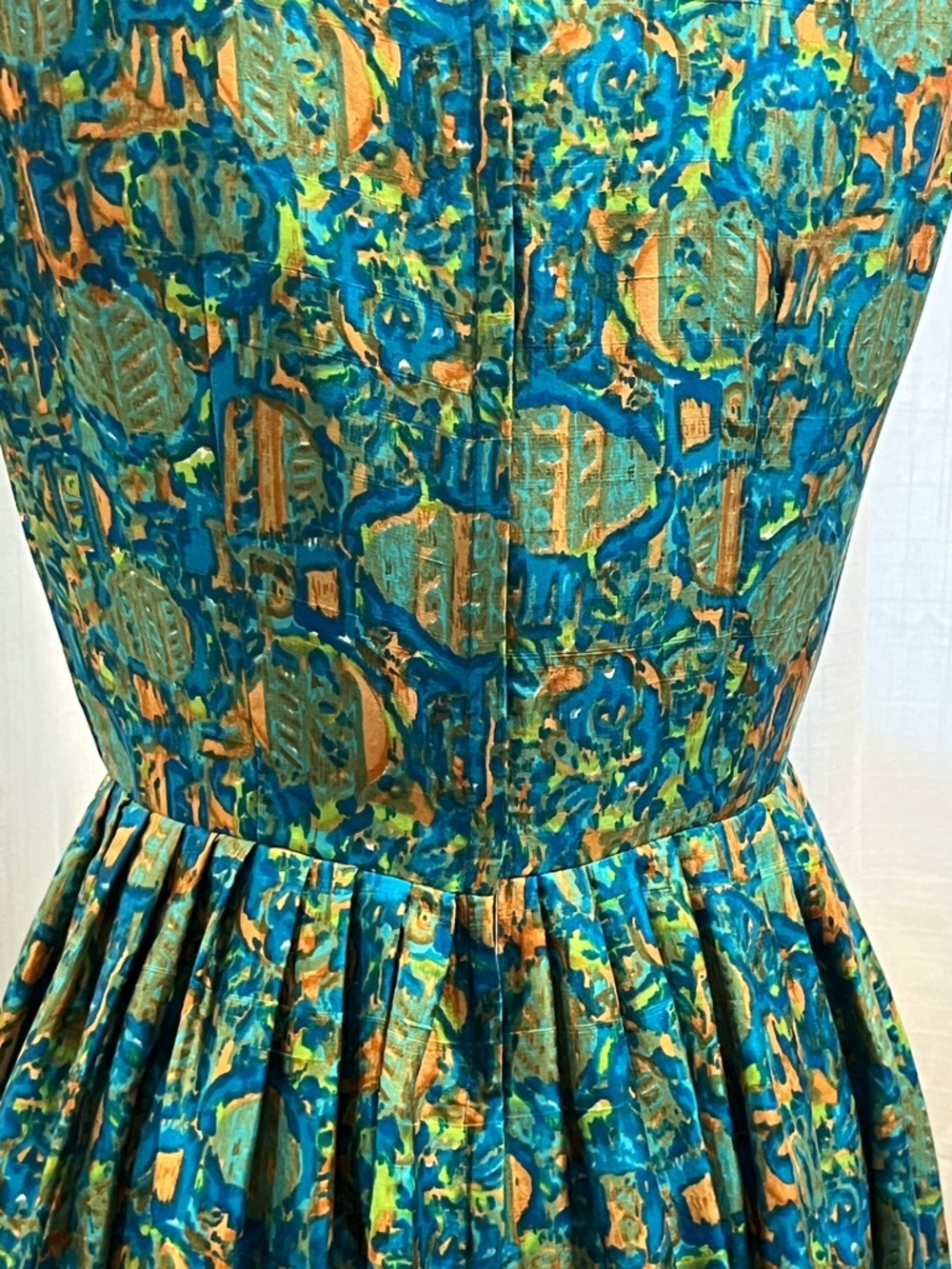 Vintage 1960s Simpsons-Sears Pure Silk Dress β Blue & Green Print - Picture 6 of 11